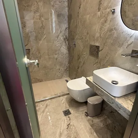 Oceana Luxury 아파트호텔 3*